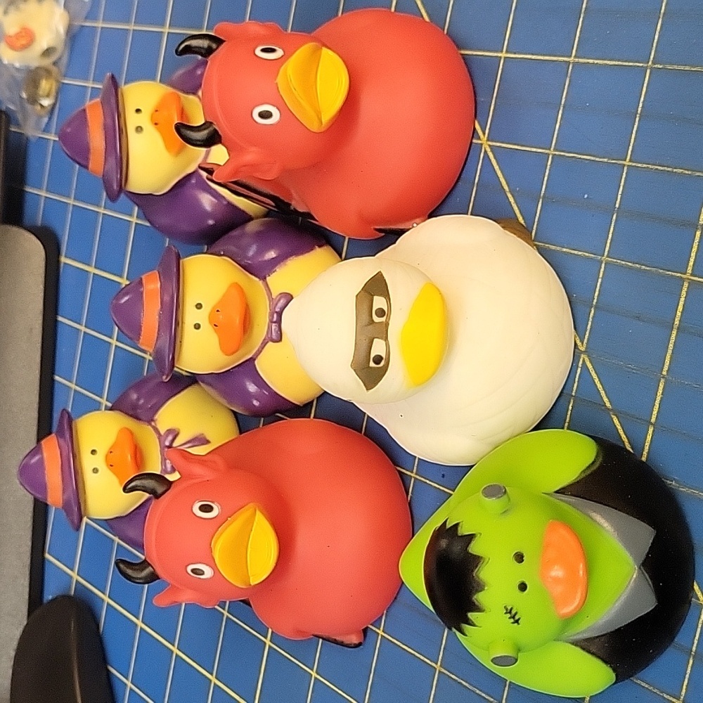 Halloween Rubber Duck Set of 7 Devil Mummy Witch Frankenstein New Bundle
